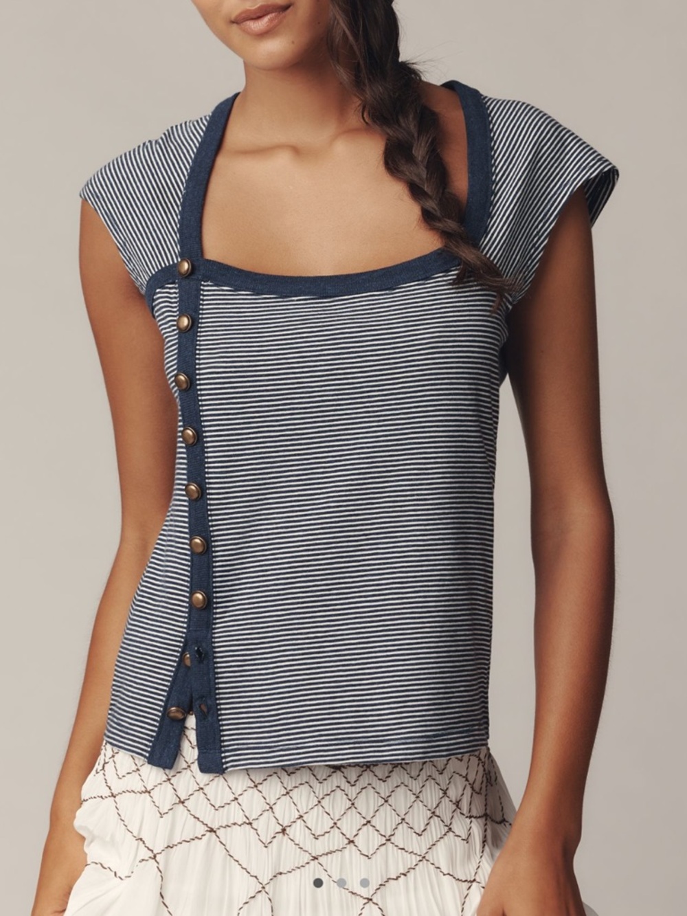 Anthropologie Short Sleeve Scoop Neck Top Maeve Side Button Small Navy Stripe